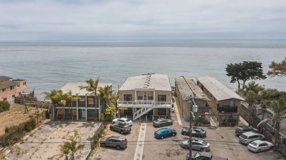6761 Del Playa - Goleta - California - 1 bed, 1 bath rental property