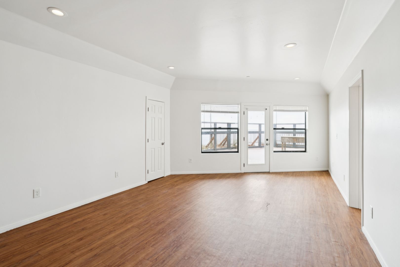 6761 Del Playa - Goleta - California - 1 bed, 1 bath rental property