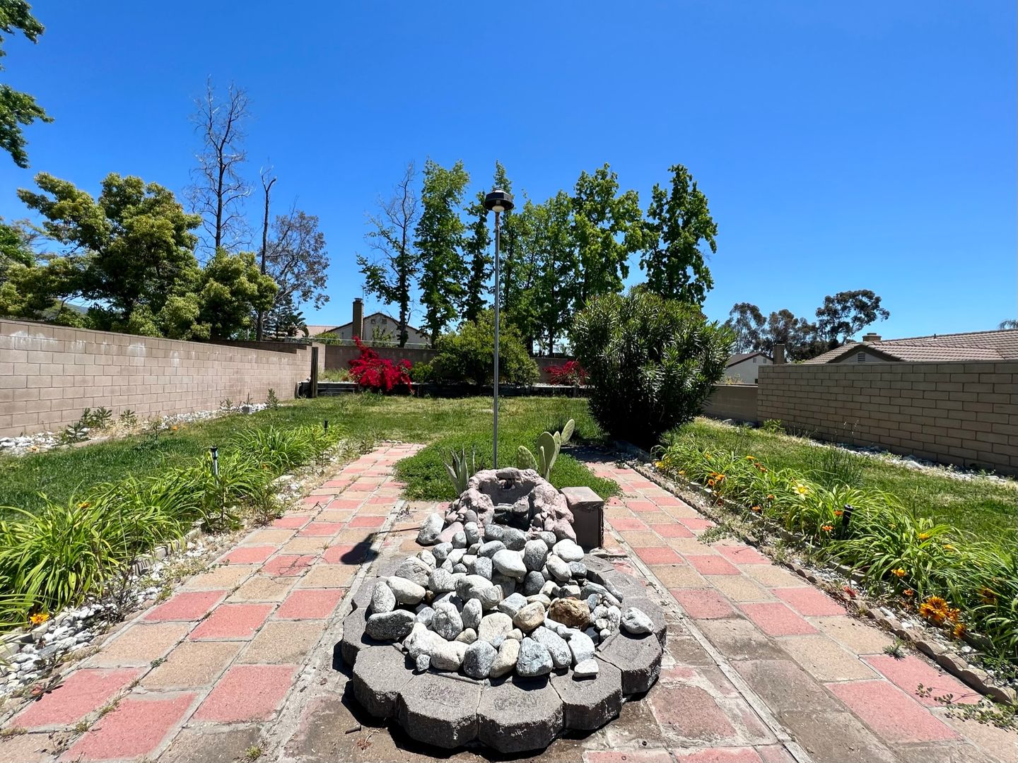 6769 Peach Pl - Rancho Cucamonga - California - 3 bed, 2 bath rental property