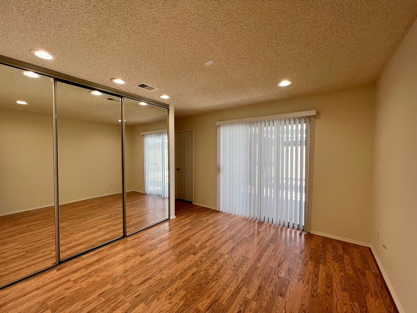 6769 Peach Pl - Rancho Cucamonga - California - 3 bed, 2 bath rental property