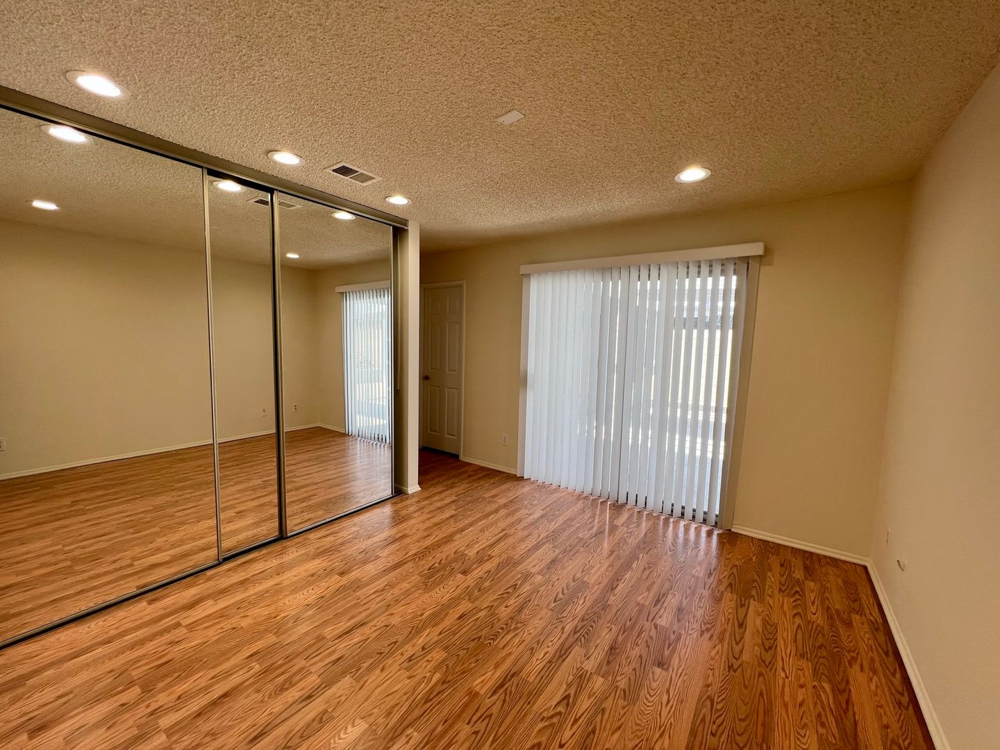 6769 Peach Pl - Rancho Cucamonga - California - 3 bed, 2 bath rental property