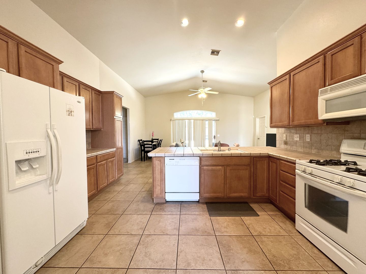67898 Alexandria Ct - Desert Hot Springs - California - 3 bed, 2 bath rental property