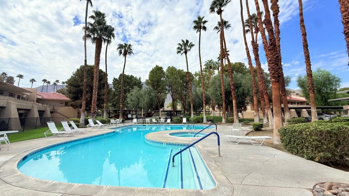 680 N Ashurst Ct Unit I207 - Palm Springs - California - 1 bed, 1 bath rental property