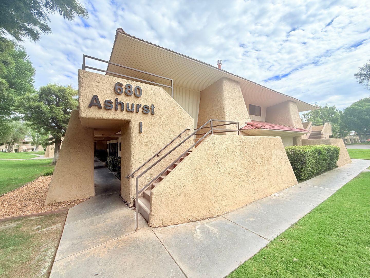 680 N Ashurst Ct Unit I207 - Palm Springs - California - 1 bed, 1 bath rental property