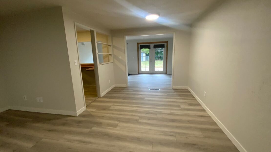 6818 86th ST SW - Tacoma - Washington - 3 bed, 1.5 bath rental property