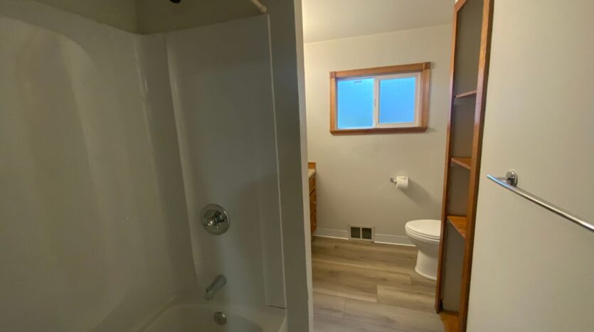 6818 86th ST SW - Tacoma - Washington - 3 bed, 1.5 bath rental property