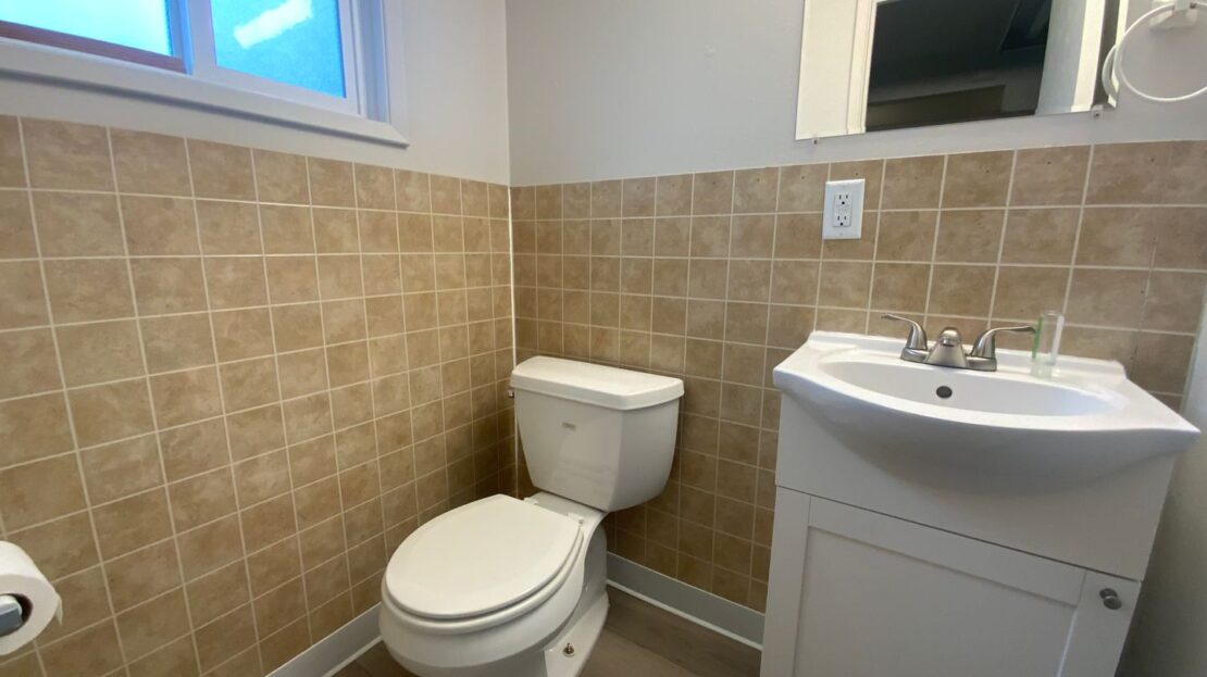 6818 86th ST SW - Tacoma - Washington - 3 bed, 1.5 bath rental property