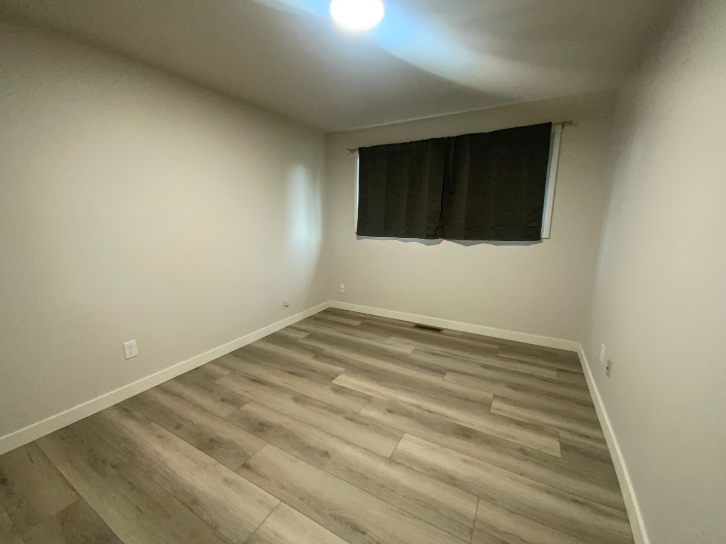 6818 86th ST SW - Tacoma - Washington - 3 bed, 1.5 bath rental property