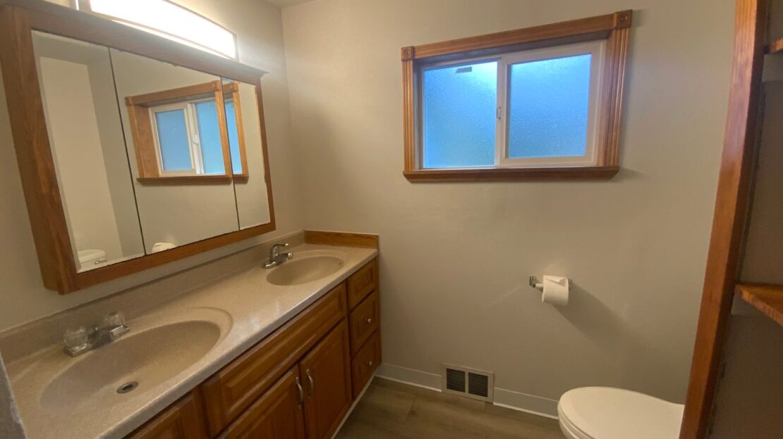 6818 86th ST SW - Tacoma - Washington - 3 bed, 1.5 bath rental property