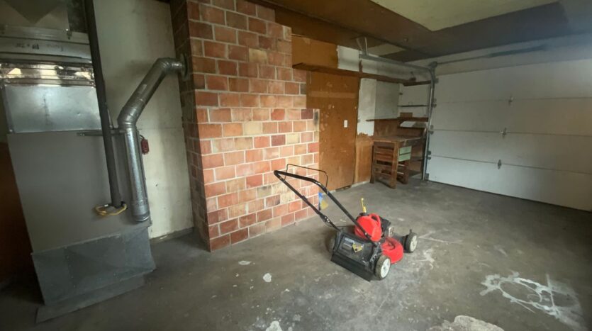 6818 86th ST SW - Tacoma - Washington - 3 bed, 1.5 bath rental property