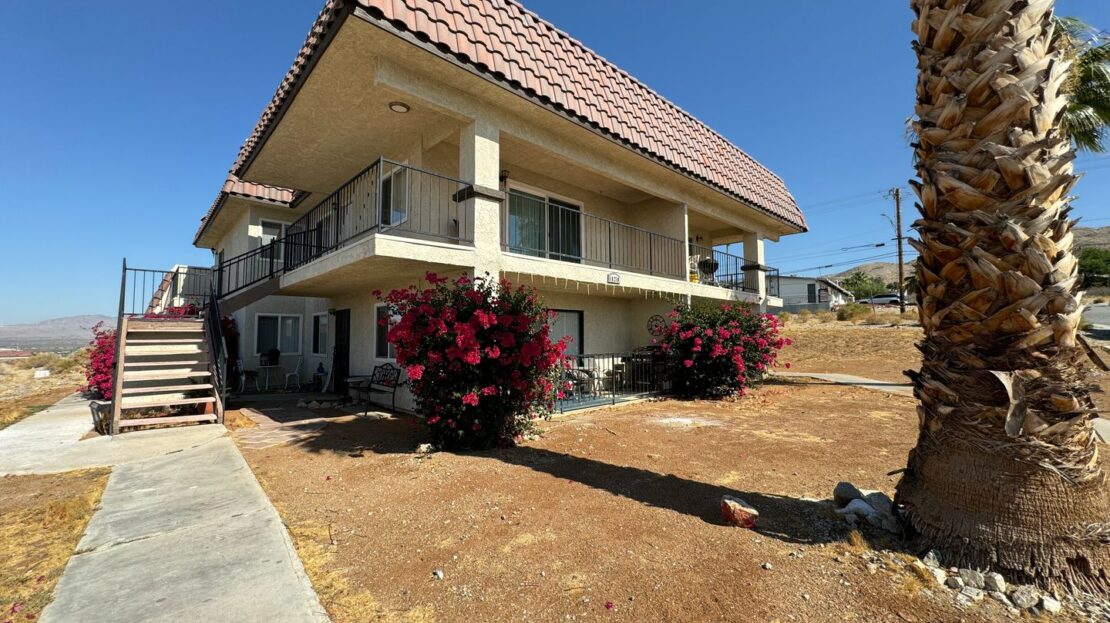 68210 Calle Las Tiendas - B - Desert Hot Springs - California - 2 bed, 2 bath rental property