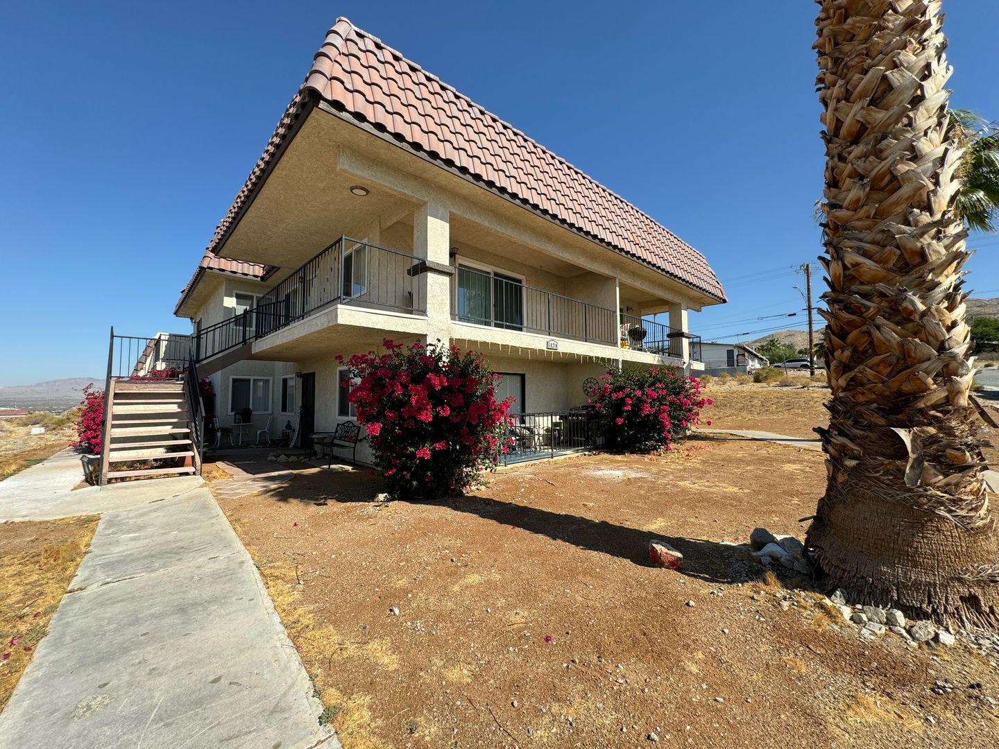 68210 Calle Las Tiendas - B - Desert Hot Springs - California - 2 bed, 2 bath rental property