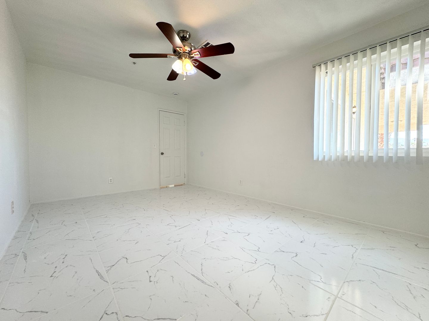 68210 Calle Las Tiendas - B - Desert Hot Springs - California - 2 bed, 2 bath rental property