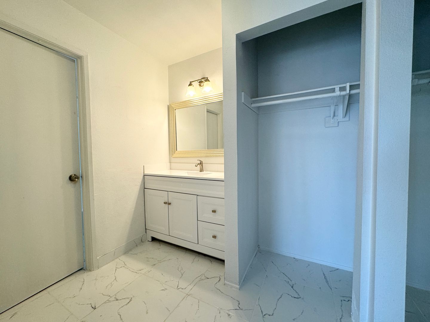 68210 Calle Las Tiendas - B - Desert Hot Springs - California - 2 bed, 2 bath rental property