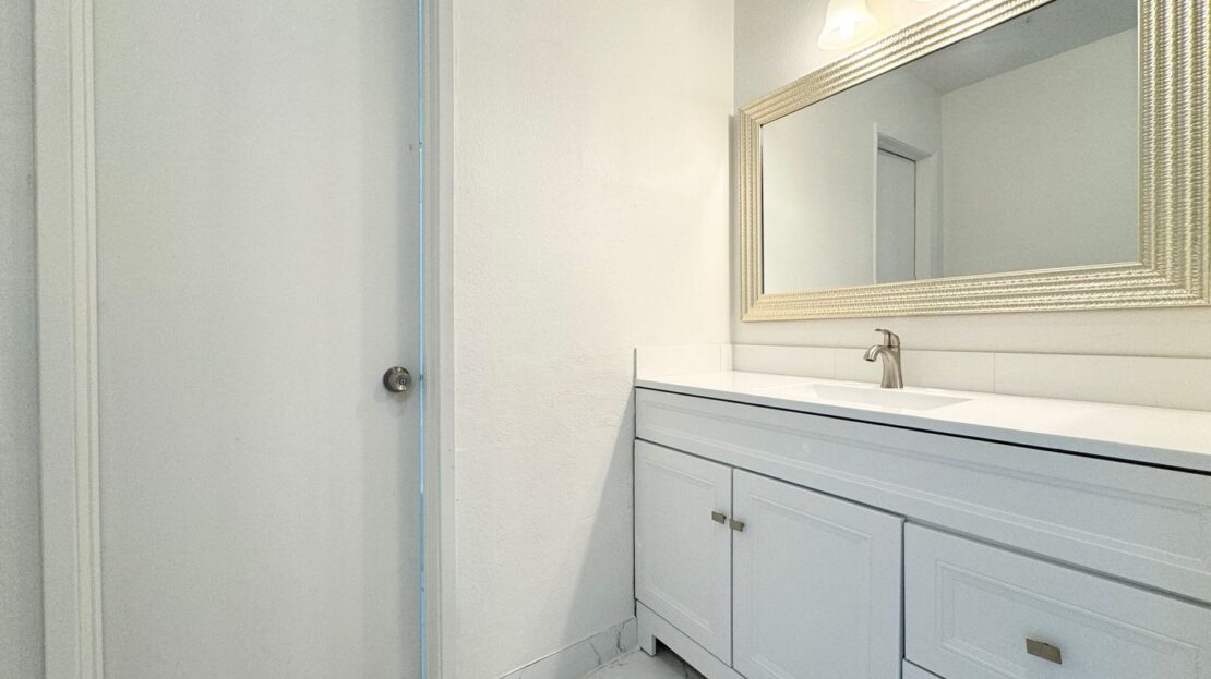 68210 Calle Las Tiendas - B - Desert Hot Springs - California - 2 bed, 2 bath rental property