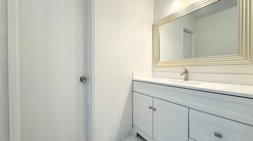 68210 Calle Las Tiendas - B - Desert Hot Springs - California - 2 bed, 2 bath rental property