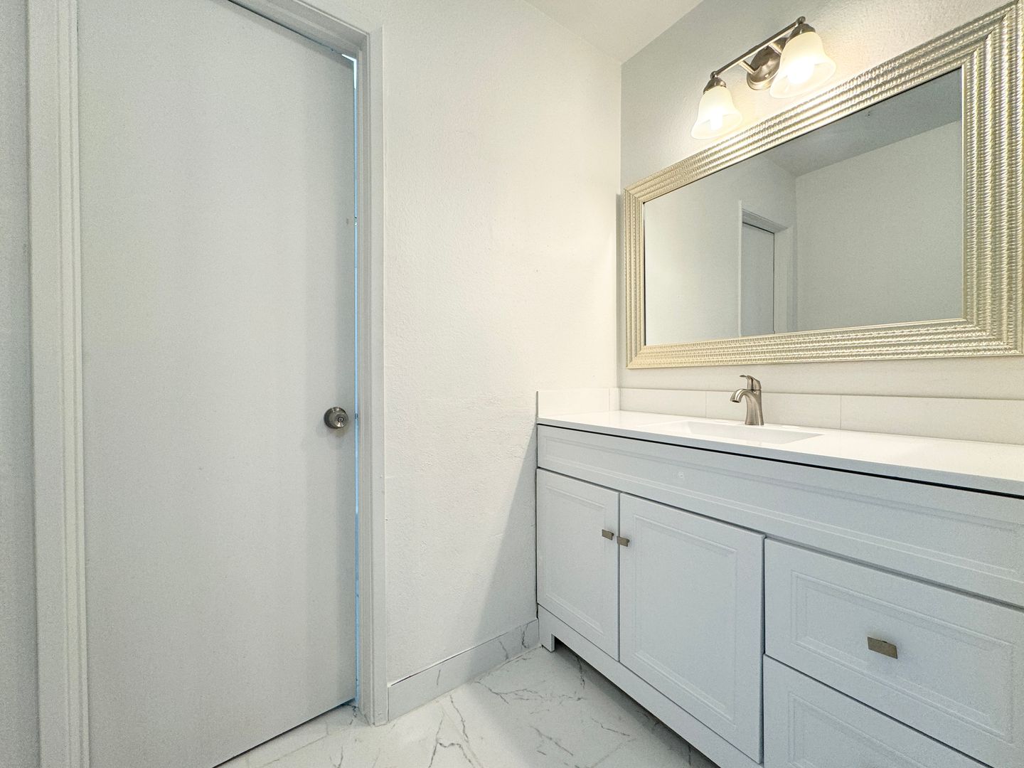 68210 Calle Las Tiendas - B - Desert Hot Springs - California - 2 bed, 2 bath rental property