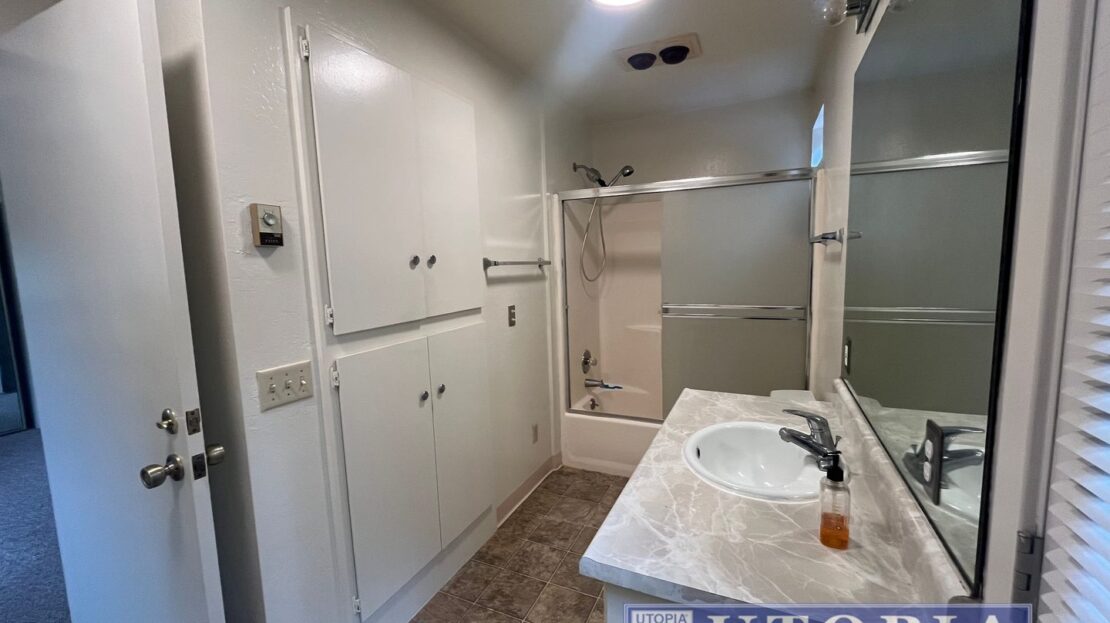 6932 Highway 9 Unit B - Felton - California - 1 bed, 1 bath rental property