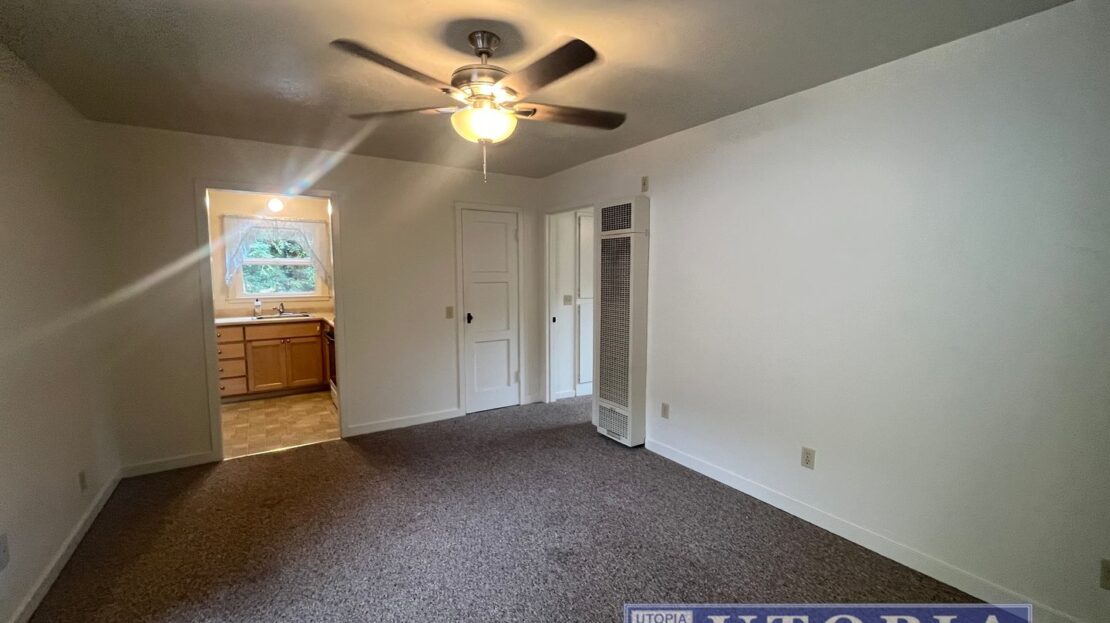 6932 Highway 9 Unit B - Felton - California - 1 bed, 1 bath rental property
