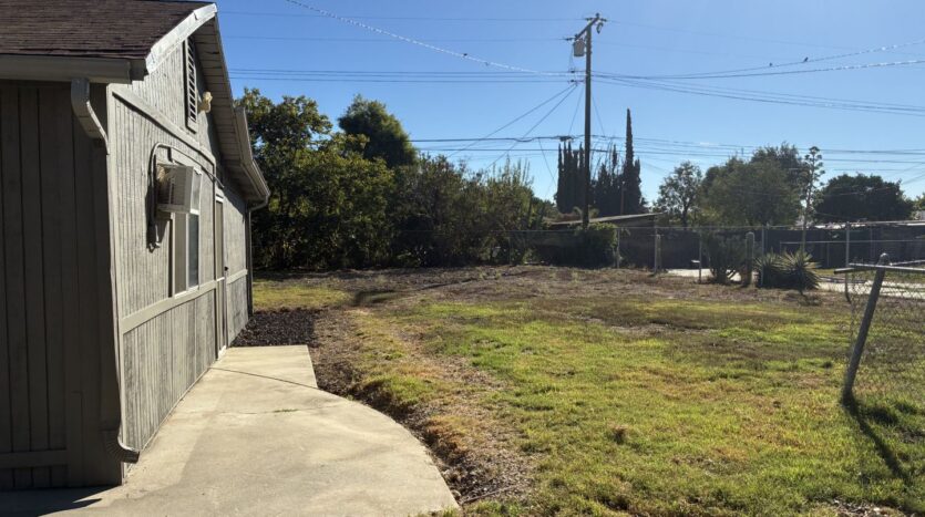 6951 Garden Drive Unit B - San Bernardino - California - 3 bed, 1 bath rental property