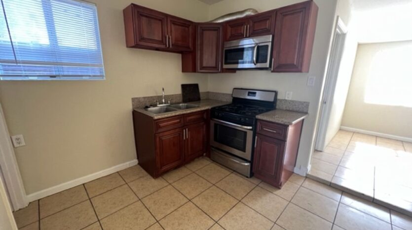 6951 Garden Drive Unit B - San Bernardino - California - 3 bed, 1 bath rental property