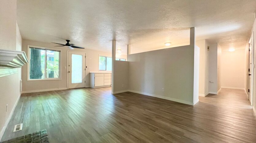 6951 SW Montauk Circle - Lake Oswego - Oregon - 2 bed, 1 bath rental property