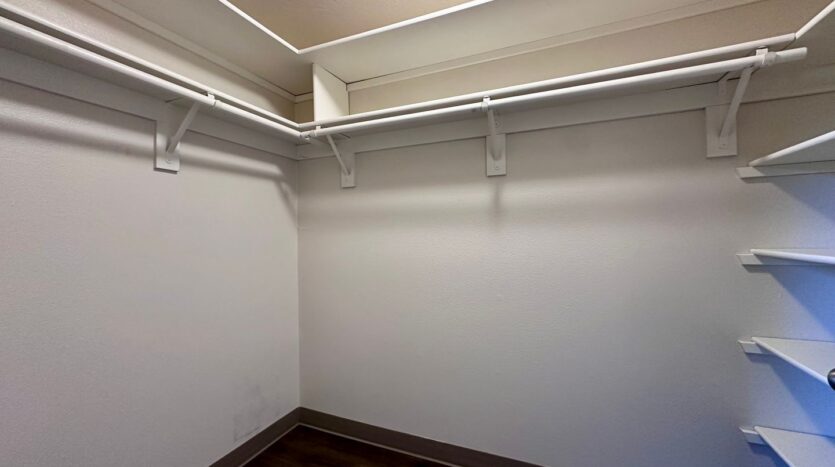 6955 SW Montauk Circle - Lake Oswego - Oregon - 2 bed, 1 bath rental property