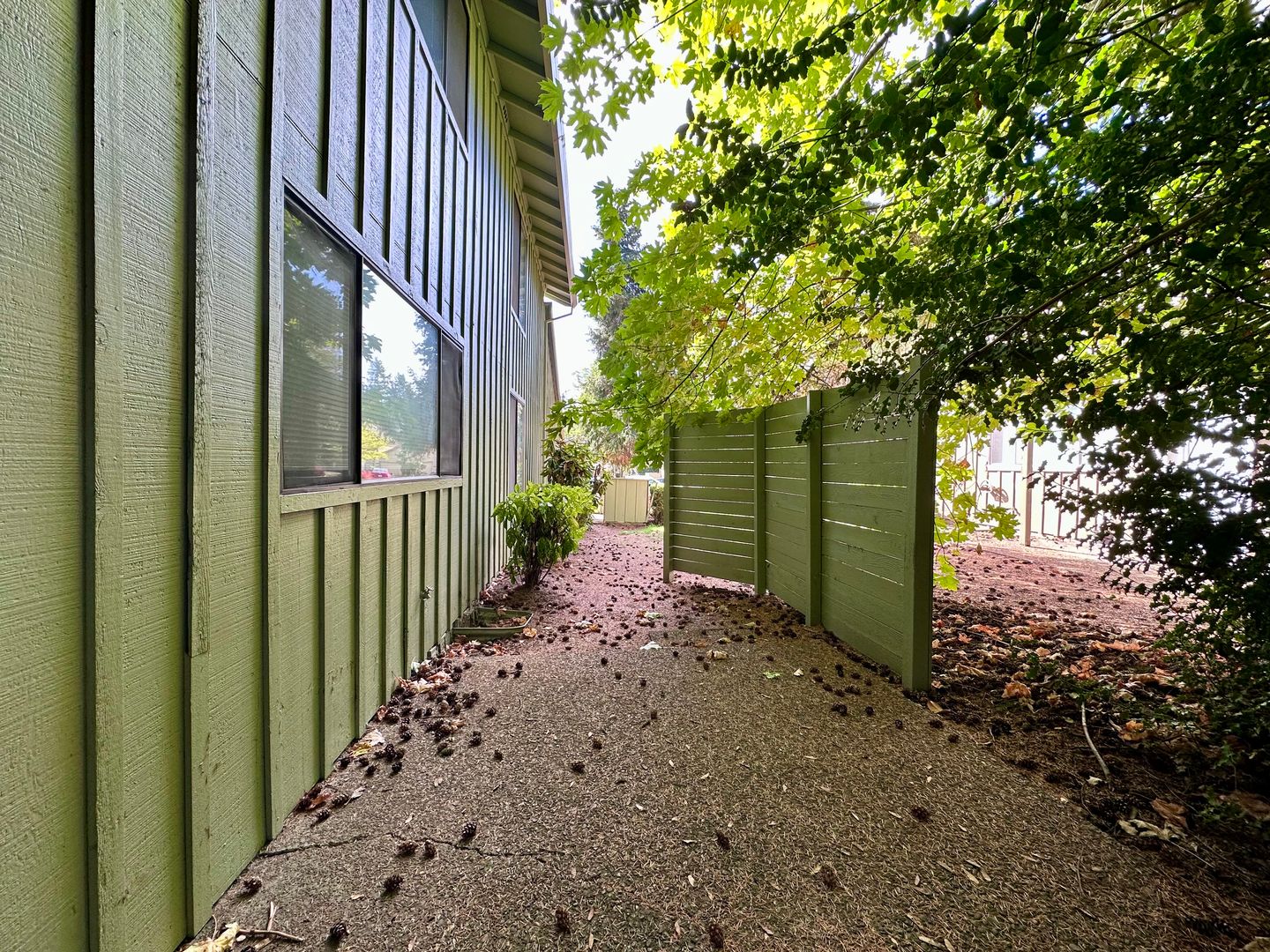 6955 SW Montauk Circle - Lake Oswego - Oregon - 2 bed, 1 bath rental property