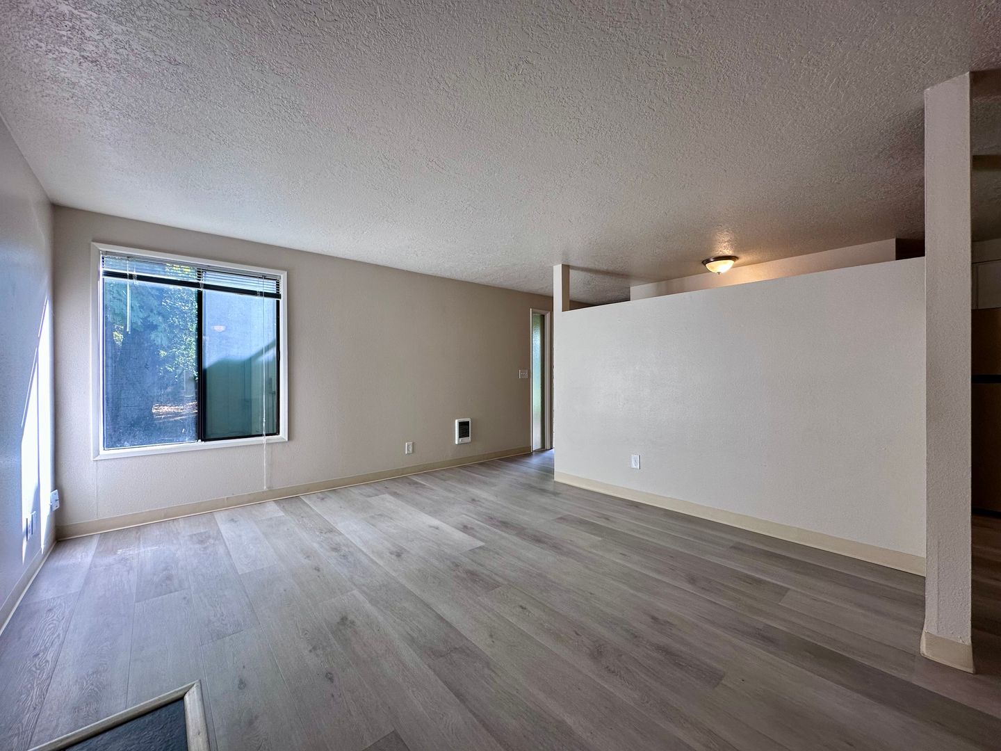 6955 SW Montauk Circle - Lake Oswego - Oregon - 2 bed, 1 bath rental property