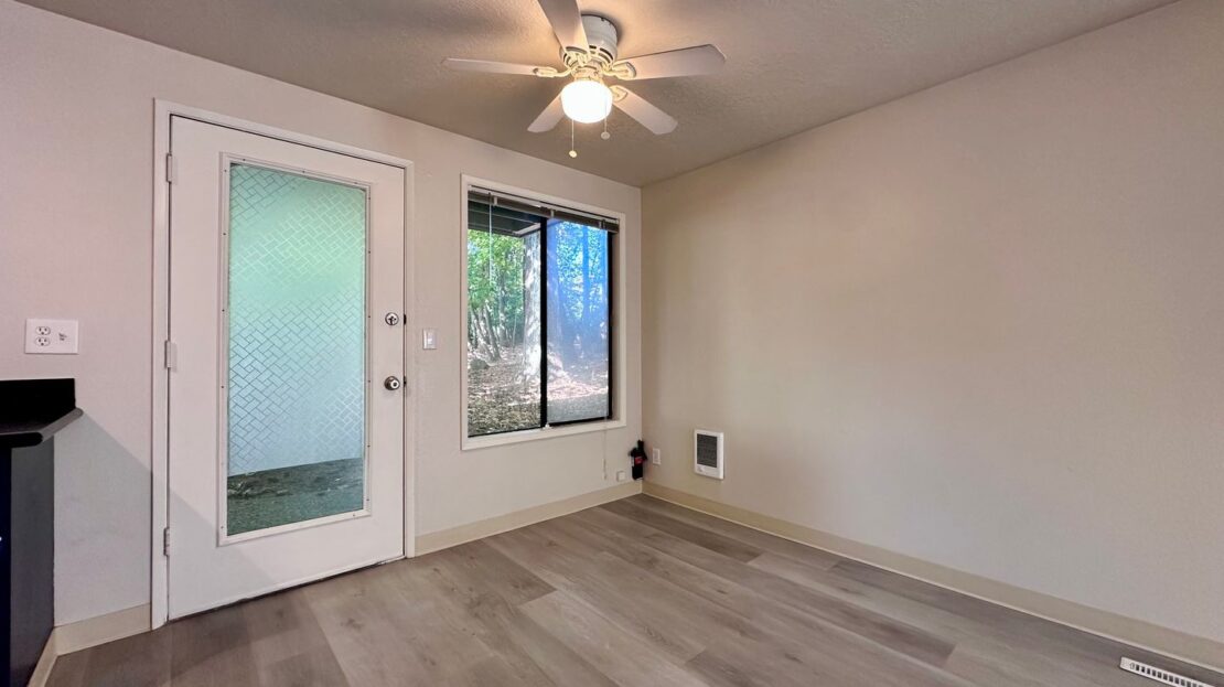 6955 SW Montauk Circle - Lake Oswego - Oregon - 2 bed, 1 bath rental property