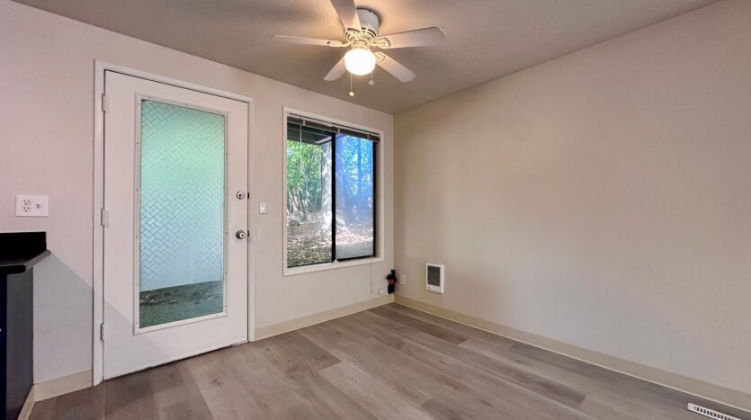 6955 SW Montauk Circle - Lake Oswego - Oregon - 2 bed, 1 bath rental property