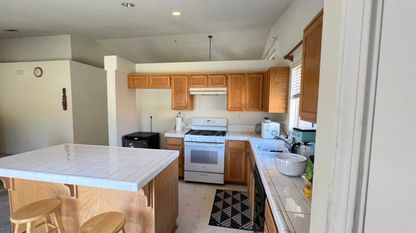6968 Sunridge Drive - Livermore - California - 3 bed, 2 bath rental property