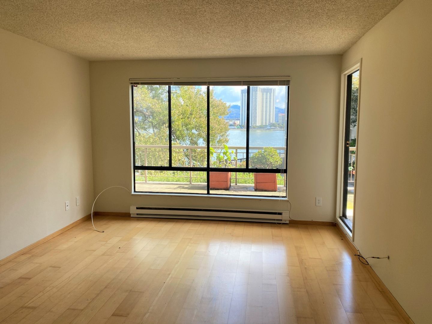 7 Captain Drive #214 - Emeryville - California - 1 bed, 1 bath rental property