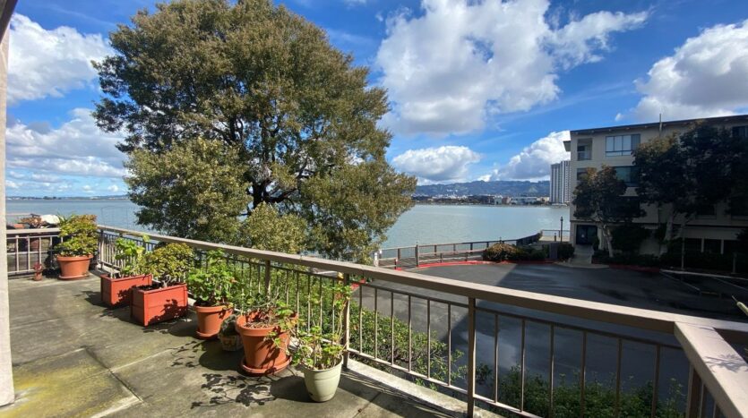 7 Captain Drive #214 - Emeryville - California - 1 bed, 1 bath rental property