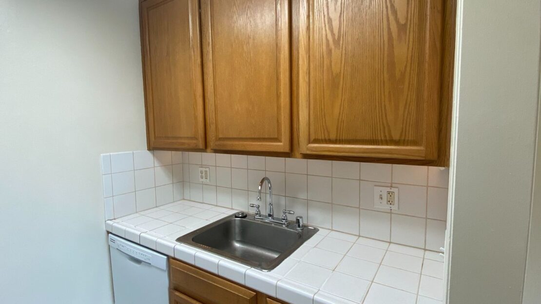 7 Captain Drive #214 - Emeryville - California - 1 bed, 1 bath rental property