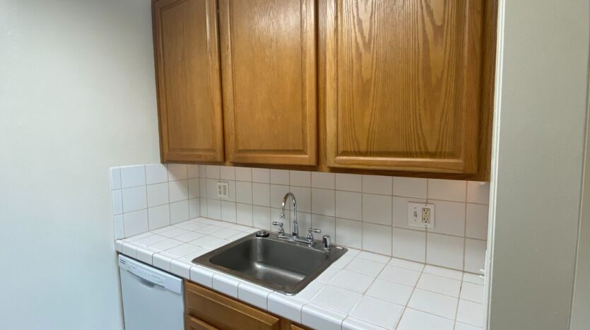 7 Captain Drive #214 - Emeryville - California - 1 bed, 1 bath rental property