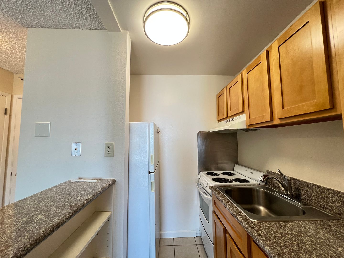 7 Captain Drive #312 - Emeryville - California - 1 bath rental property