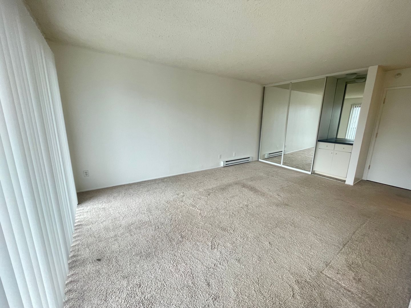 7 Commodore Drive #364 - Emeryville - California - 1 bed, 1 bath rental property