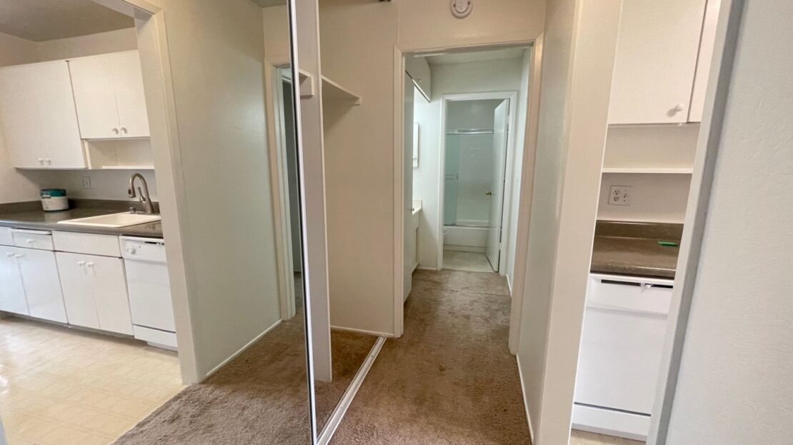 7 Commodore Drive #364 - Emeryville - California - 1 bed, 1 bath rental property