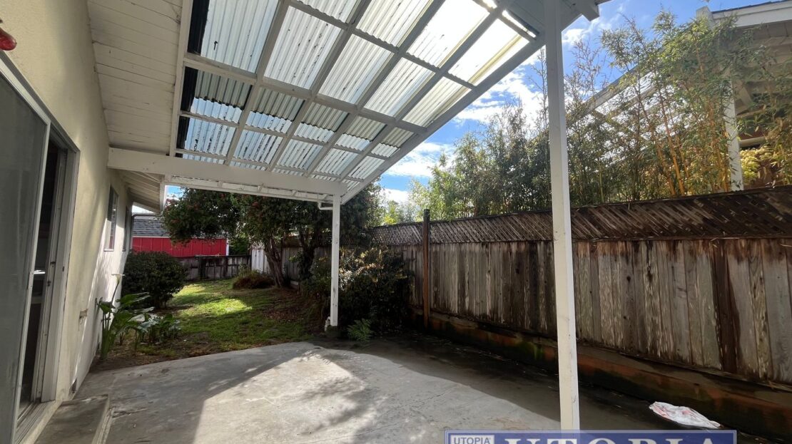 704 Almar Avenue - Santa Cruz - California - 2 bed, 1.5 bath rental property