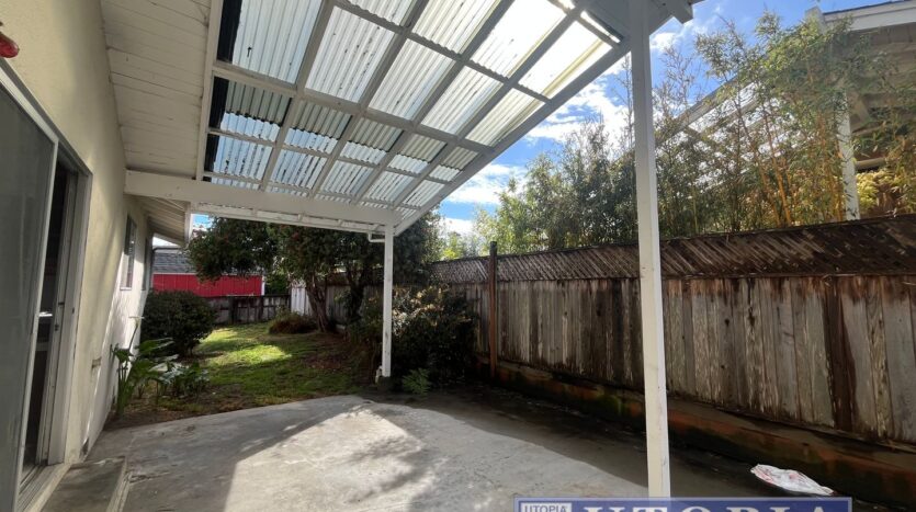 704 Almar Avenue - Santa Cruz - California - 2 bed, 1.5 bath rental property