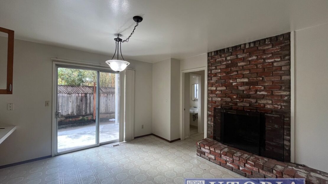 704 Almar Avenue - Santa Cruz - California - 2 bed, 1.5 bath rental property