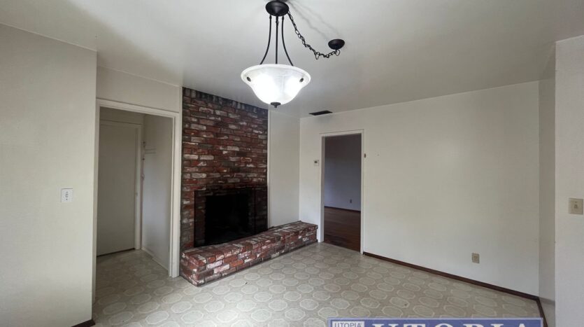 704 Almar Avenue - Santa Cruz - California - 2 bed, 1.5 bath rental property