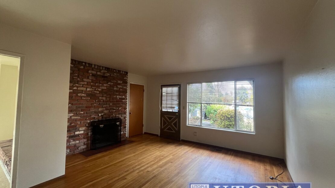 704 Almar Avenue - Santa Cruz - California - 2 bed, 1.5 bath rental property