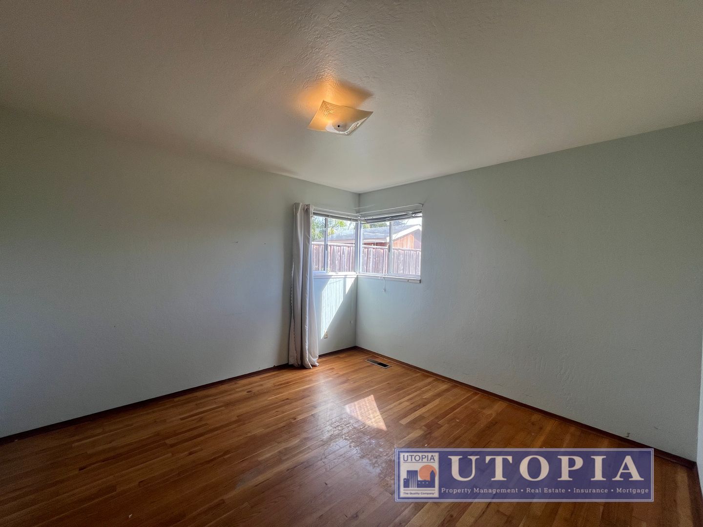 704 Almar Avenue - Santa Cruz - California - 2 bed, 1.5 bath rental property