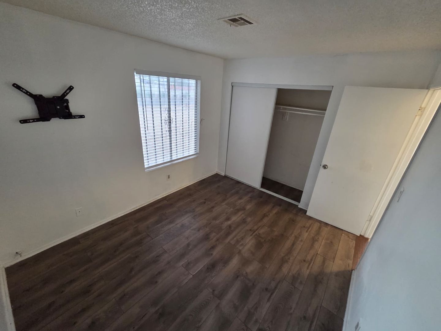 717 Covington Lane Apt. 2 - Las Vegas - Nevada - 2 bed, 1 bath rental property
