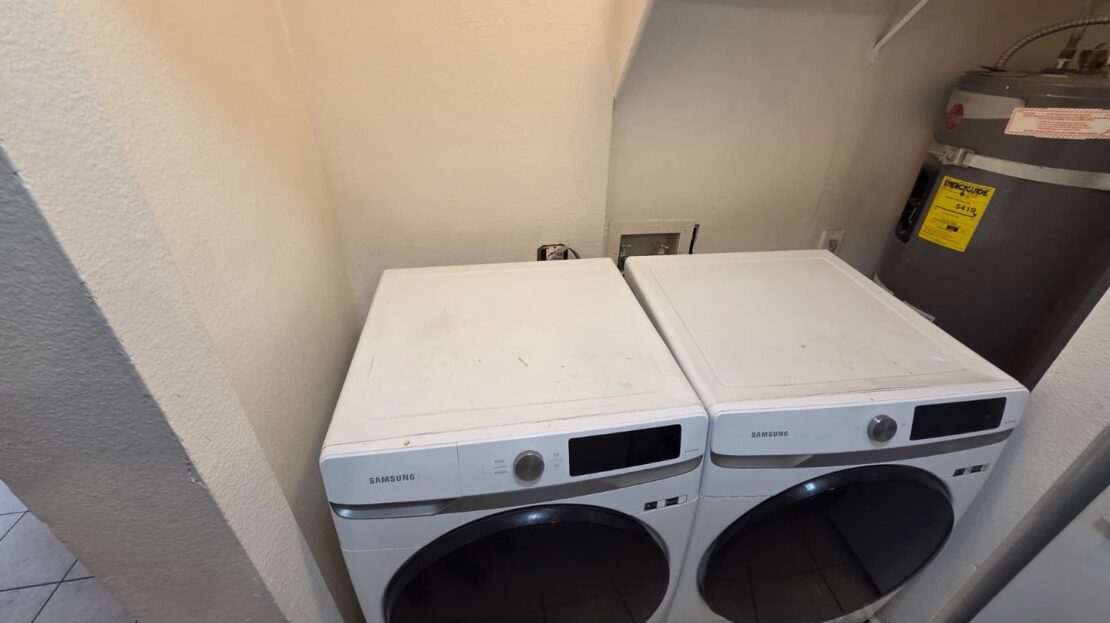 717 Covington Lane Apt. 2 - Las Vegas - Nevada - 2 bed, 1 bath rental property