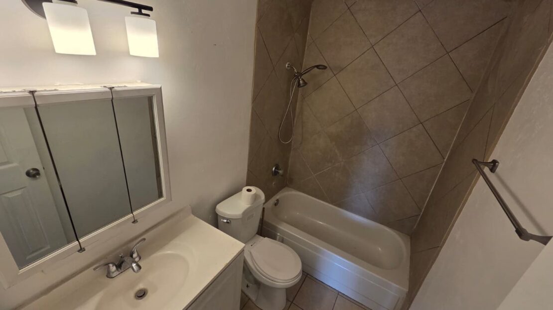 717 Covington Lane Apt. 2 - Las Vegas - Nevada - 2 bed, 1 bath rental property