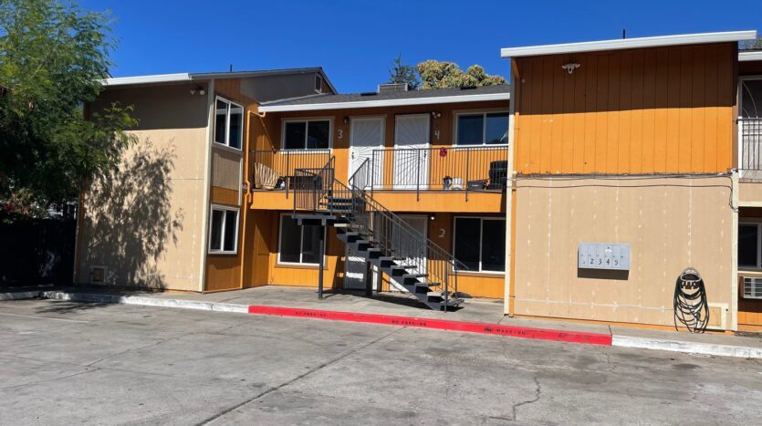 721 E Oak St - Stockton - California - 2 bed, 2 bath rental property
