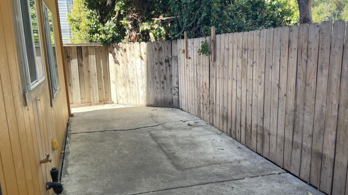 721 E Oak St - Stockton - California - 2 bed, 2 bath rental property